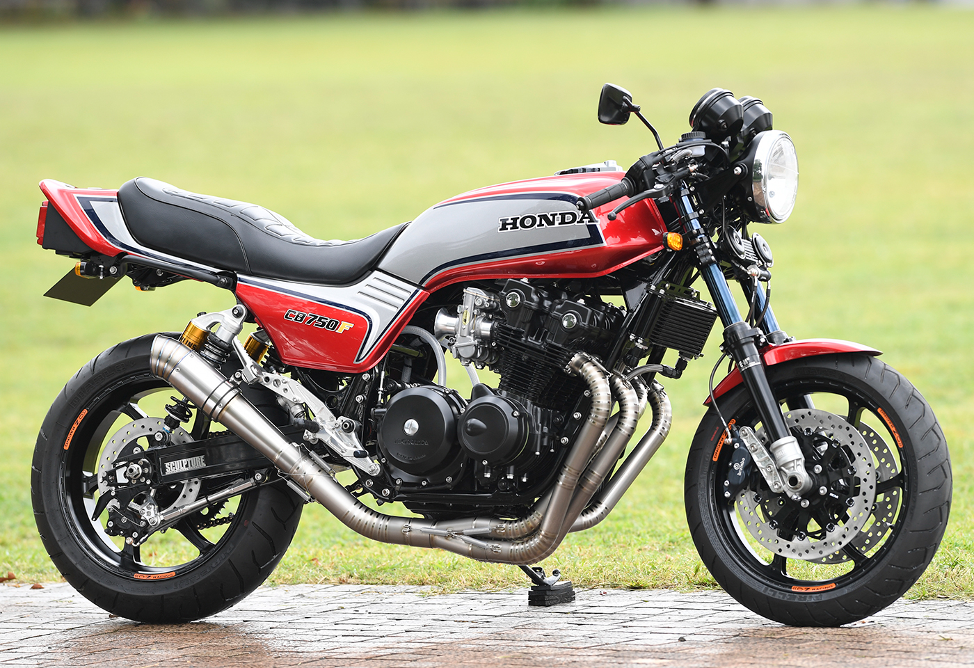 ホンダＣＢ７５０F(900，1100)張替え用シート　セビリア　新品 ④ ホンダＣＢ７５０F(900，1100)の張替え用シート 新品 ⑤