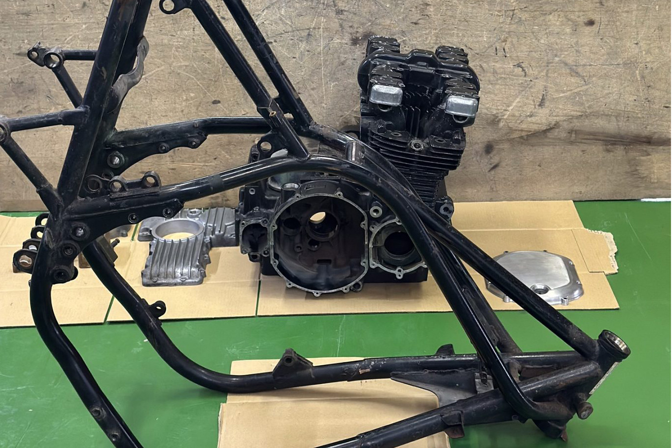 展示車両をみて製作スタート！！ＲＣＭ６６５ MK-Ⅱです！！